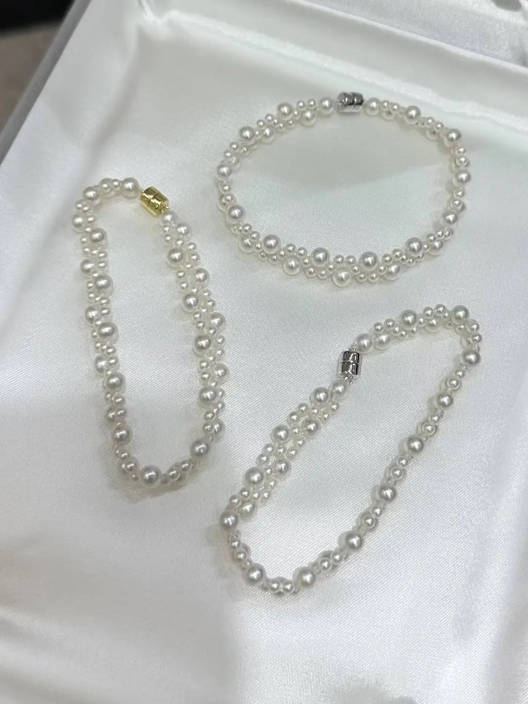 Natural Frashwater Pearl Beacelet